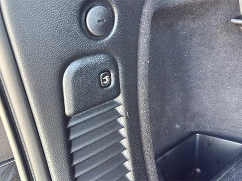 Used 2020 Dodge Durango SXT image 19