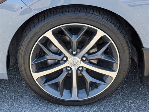 Used 2022 Honda Civic Touring image 13