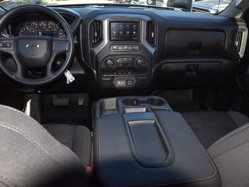 Used 2021 Chevrolet Silverado 1500 Custom Trail Boss w/ LPO, Dark Essentials Package image 16