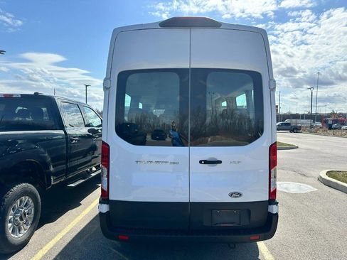 Used 2023 Ford Transit 350 XLT image 5
