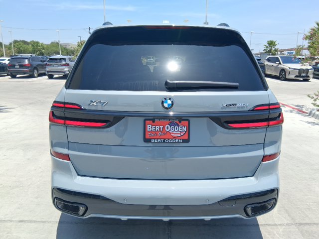 New 2027 BMW X7 xDrive40i w/ Executive Package AWD/4WD image 5