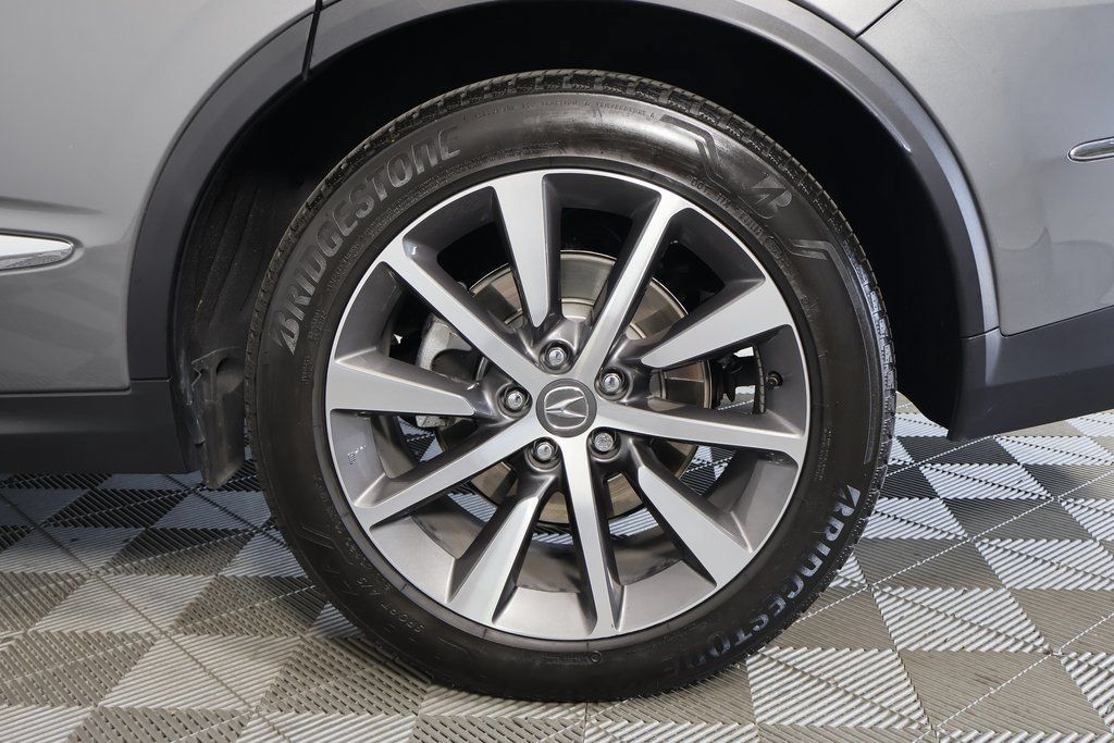 Used 2025 Acura MDX w/ Technology Package FWD image 16