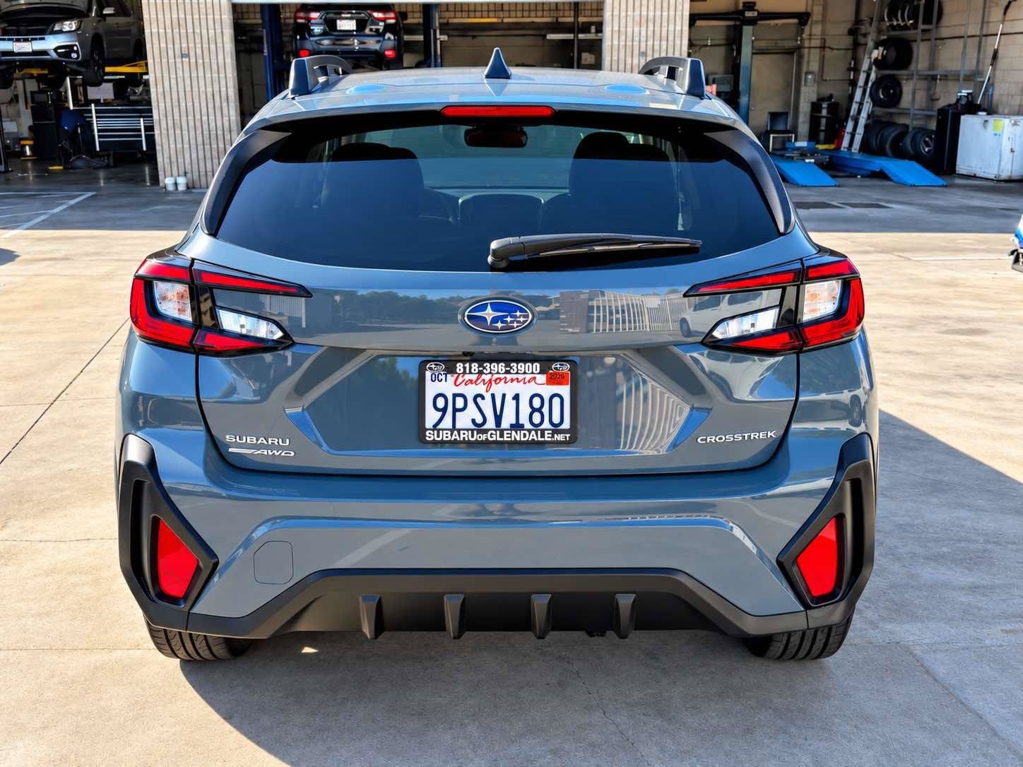 Used 2024 Subaru Crosstrek 2.0i Premium w/ Crosstrek Mirror Package AWD/4WD image 3