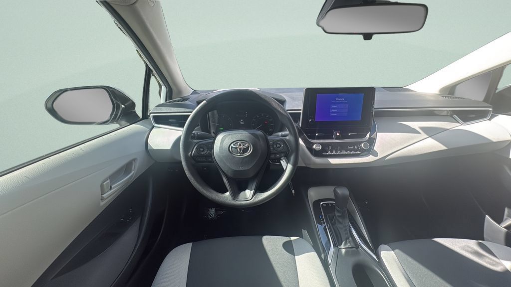 Used 2023 Toyota Corolla LE FWD image 12