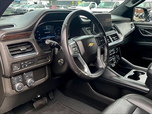 Used 2023 Chevrolet Tahoe LT w/ Luxury Package image 8