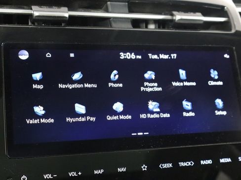 Used 2023 Hyundai Tucson Limited image 34