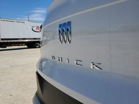 New 2026 Buick Envista Preferred w/ Convenience II Package image 7