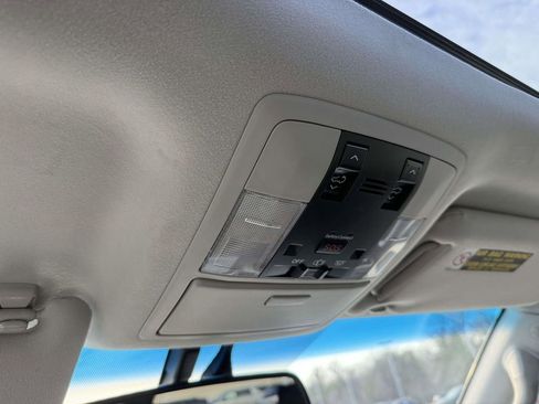 Used 2015 Lexus GX 460 Luxury image 25