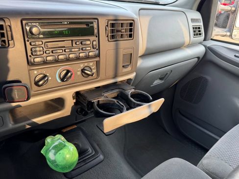 Used 2003 Ford F350 XLT RWD image 19
