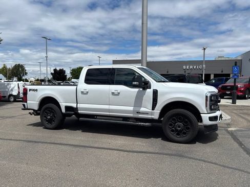 Used 2026 Ford F250 Lariat w/ Black Appearance Package AWD/4WD image 7