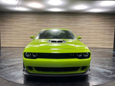 Used 2023 Dodge Challenger R/T Scat Pack RWD image 10
