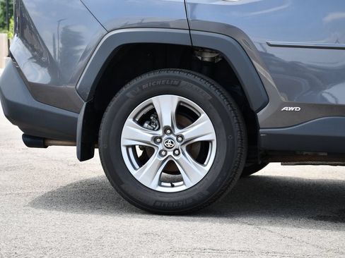 Used 2024 Toyota RAV4 XLE w/ Convenience Package AWD/4WD image 10