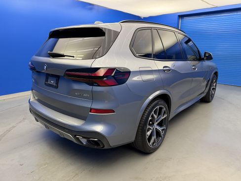 Used 2024 BMW X5 xDrive40i w/ M Sport Package AWD/4WD image 7