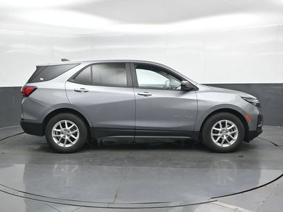 Used 2023 Chevrolet Equinox LS w/ LS Convenience Package