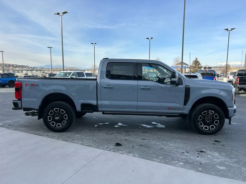 Certified 2025 Ford F350 Platinum image 7