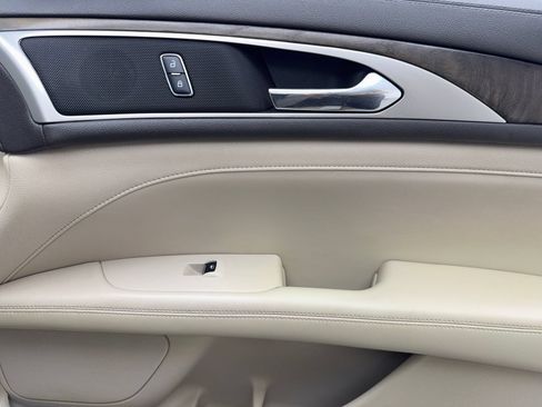 Used 2017 Lincoln MKZ Select w/ Select Plus Package FWD image 44
