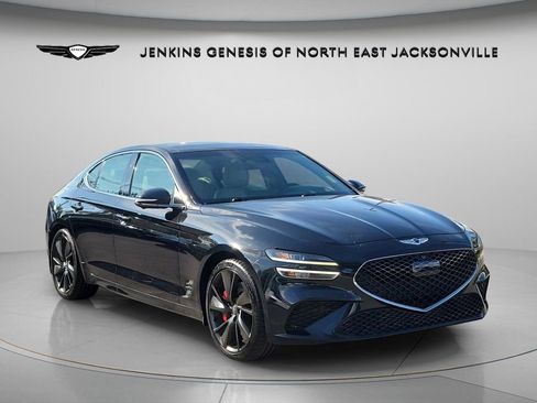 Used 2022 Genesis G70 3.3T image 1