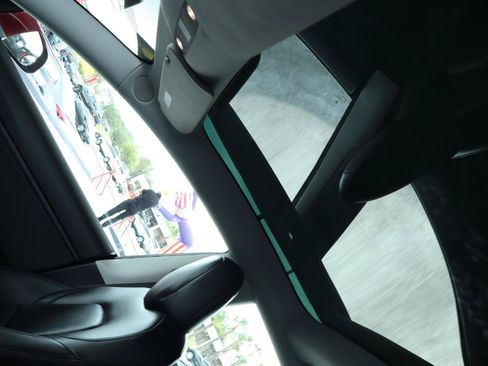 Used 2019 Tesla Model 3 Long Range RWD image 18