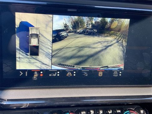 New 2026 GMC Sierra 2500 AT4 w/ AT4 Preferred Package image 15