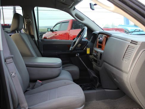 Used 2006 Dodge Ram 1500 Truck SLT image 19