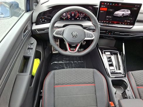 New 2025 Volkswagen GTI SE image 7