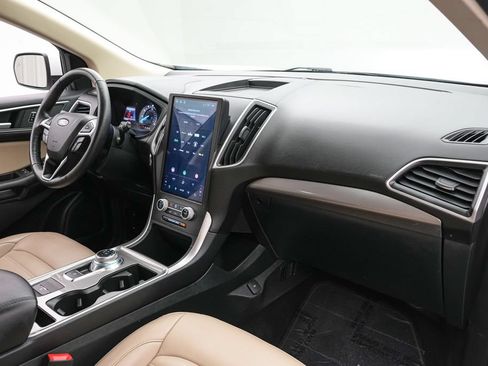 Certified 2024 Ford Edge SEL w/ Convenience Package AWD/4WD image 22