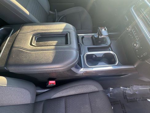Used 2022 Chevrolet Silverado 1500 RST AWD/4WD image 17