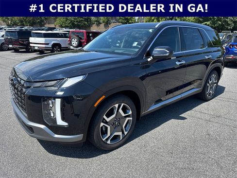 Certified 2023 Hyundai Palisade Limited image 3