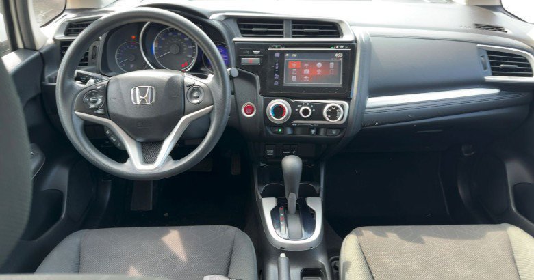 Used 2016 Honda Fit EX image 4