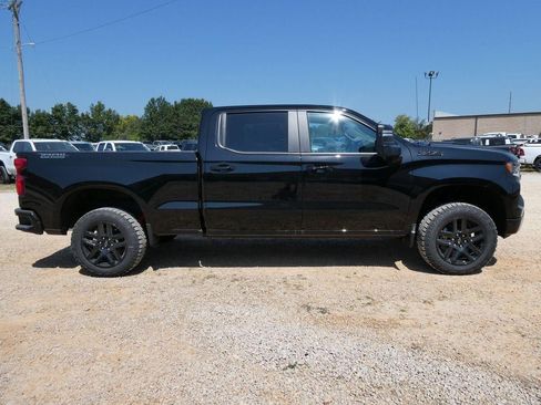 New 2026 Chevrolet Silverado 1500 LT Trail Boss w/ Convenience Package II AWD/4WD image 3