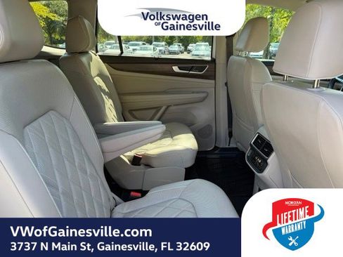 Certified 2024 Volkswagen Atlas SEL Premium R-Line AWD/4WD image 8