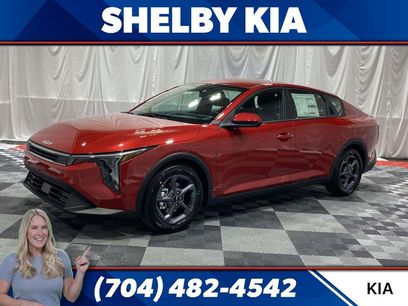 New 2026 Kia K4 LXS