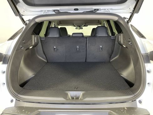 New 2025 Nissan Murano SV FWD image 11