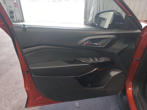 Used 2024 Chevrolet Trax ACTIV w/ Sunroof Package FWD image 26