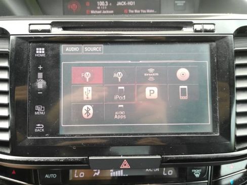 Used 2016 Honda Accord EX-L image 11