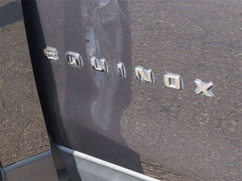 Used 2019 Chevrolet Equinox LS image 30