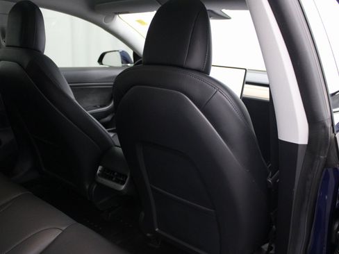 Used 2020 Tesla Model 3 Long Range image 21