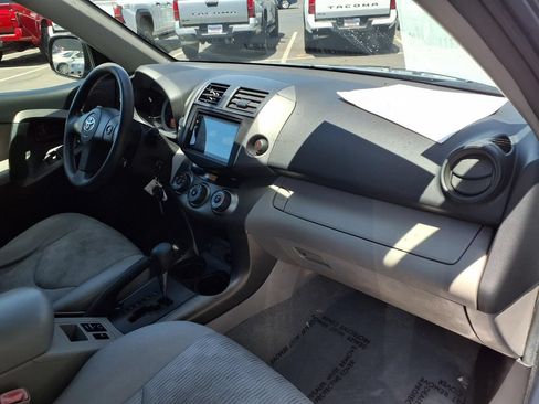 Used 2011 Toyota RAV4 2WD w/ Base L4 Extra Value Pkg image 21