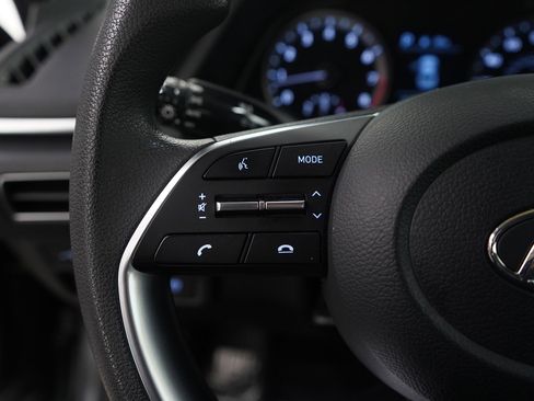 Used 2023 Hyundai Sonata SE w/ Preferred Accessory Package image 17