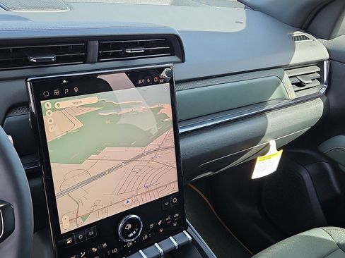 New 2026 GMC Terrain AT4 w/ Convenience Package III image 17