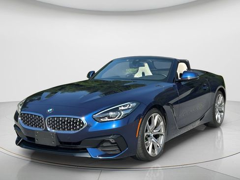 Used 2021 BMW Z4 sDrive30i w/ Convenience Package RWD image 1