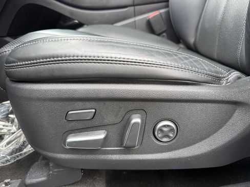 Used 2023 Hyundai Santa Fe Calligraphy AWD/4WD image 10