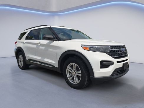 Used 2022 Ford Explorer XLT RWD image 7