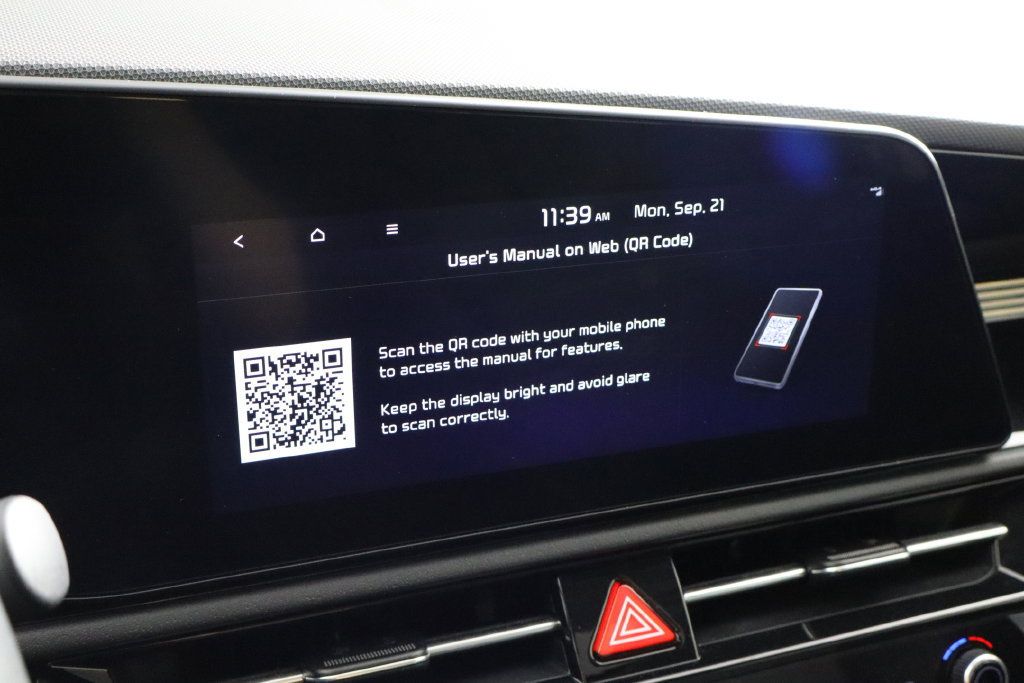 Used 2023 Kia Niro Wave w/ Wave Preserve Package FWD image 34
