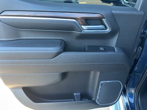 Used 2023 GMC Sierra 1500 SLT w/ SLT Premium Package image 20