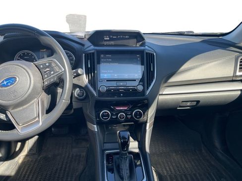 Used 2020 Subaru Forester Limited image 8