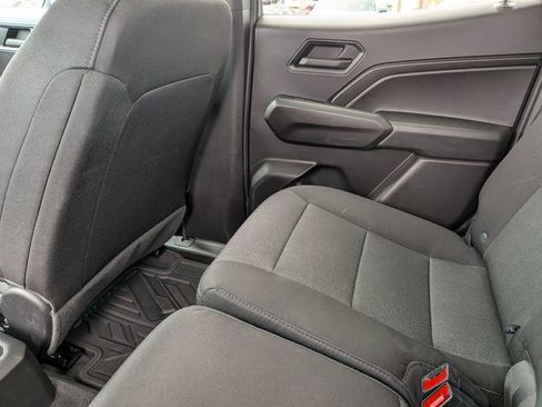 Used 2024 Chevrolet Colorado W/T image 29