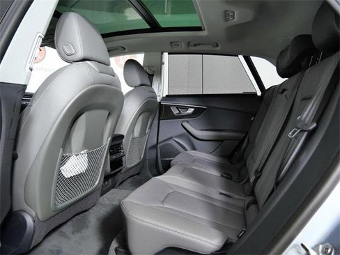 New 2025 Audi Q8 Premium Plus image 15