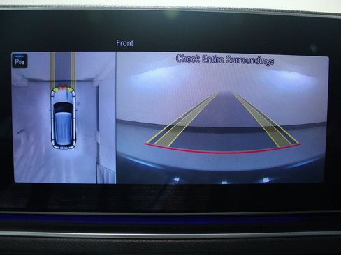 Used 2021 Mercedes-Benz GLE 350 4MATIC w/ Premium Package image 10