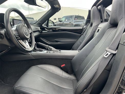 Used 2024 MAZDA MX-5 Miata RF Grand Touring image 18